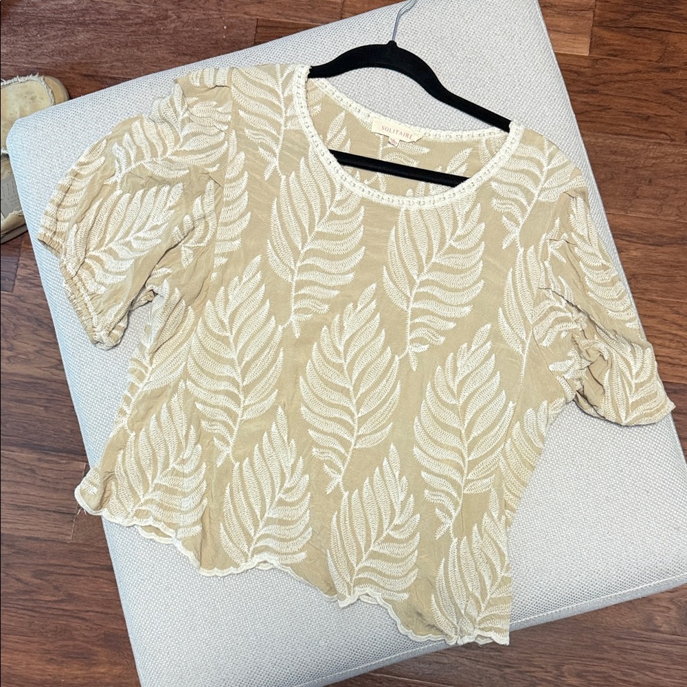 Solitaire Beige Leaf Pattern Blouse